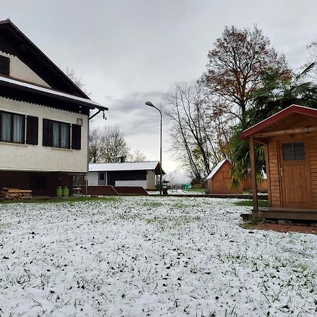 Koca Sredi Gozda Hotel Kanal Luaran gambar