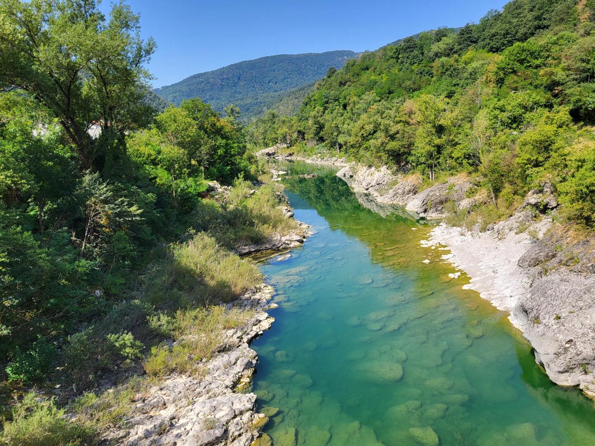 Koca Sredi Gozda Hotel Kanal Luaran gambar